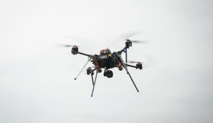 Разработчики из Brave1 протестировали на полигоне малые FPV-бомберы. ФОТОРЕПОРТАЖ