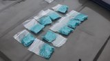 21-летний харьковчанин задержан в почтовом отделении Луганщины при получении посылки с наркотиками стоимостью более 100 тыс. грн, - Нацполиция. ФОТО