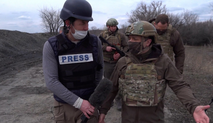 Офіс Президента звинуватив у зв'язках із ФСБ журналіста CNN, якого Зеленський возив на фронт і запрошує на всі пресконференції