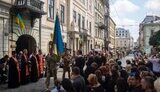 Во Львове простились с 12 военными, погибшими в катастрофе самолета Ил-76 в Белгородской области.