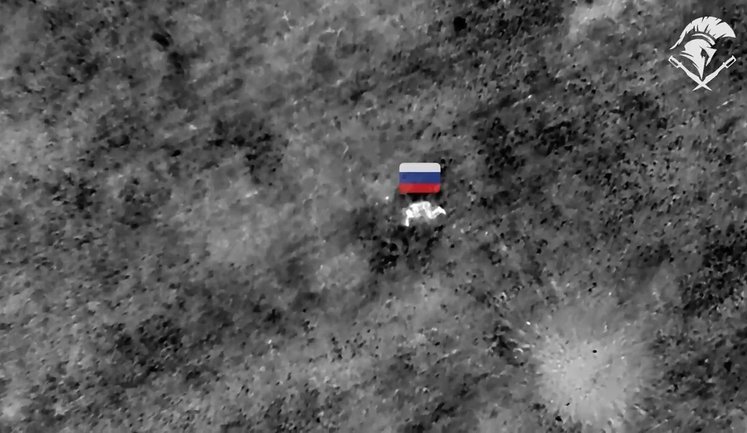 Окупант підірвав себе гранатою під час наближення українського FPV-дрона. ВIДЕО