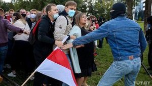 Главу католиков Беларуси Кондрусевича лишили гражданства