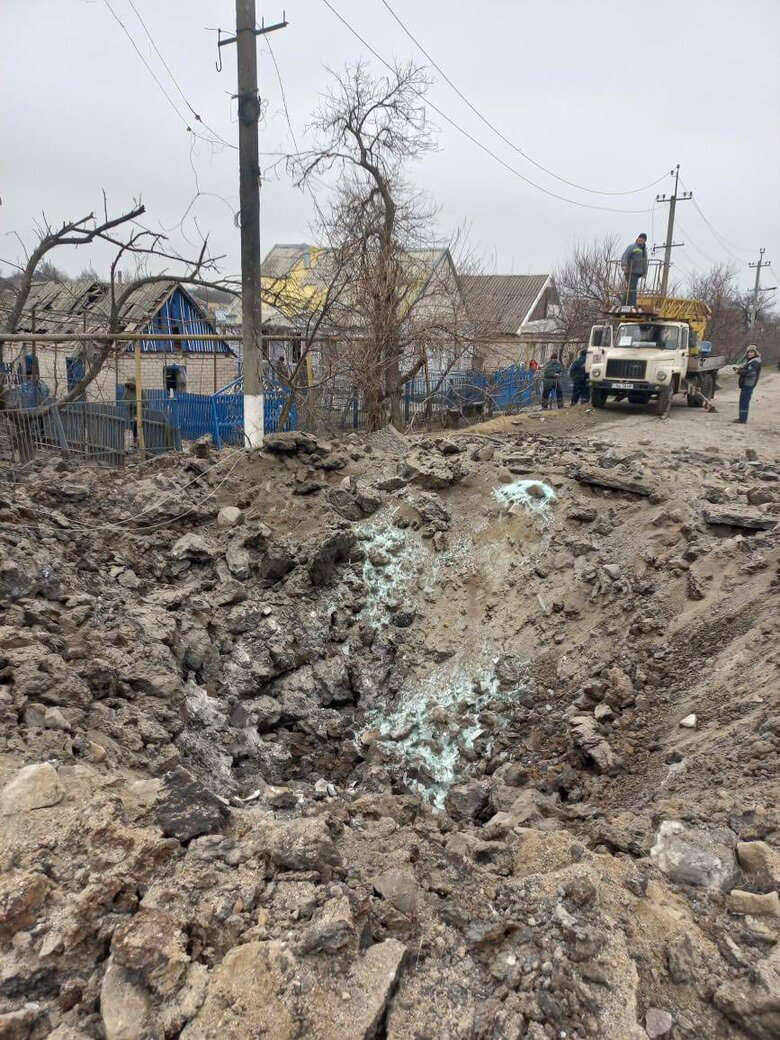 Враг ударил ракетами С-300 по Запорожской области, - ОВА 01 Враг ударил ракетами С-300 по Запорожской области, - ОВА 01