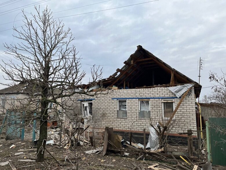 Окупанти вдарили із артилерії по селу на Харківщині, - Синєгубов 02