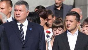 СМИ о причинах отставки Авакова: Кто-то вложил в уши Зеленского, что наркоинциденты со "слугами" Васильковским, Брагарем и нардепом Юрченко, это спецоперация полиции