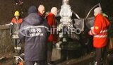 ДТП возле Кабмина: &amp;quot;Опель&amp;quot; на большой скорости влетел в столб. Один человек сгорел заживо. ФОТОрепортаж.