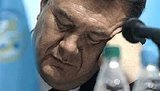 Янукович выпил водки с ветеранами: "Саша ну шо ты? Налей, чтоб мне стыдно не было". ВИДЕО.