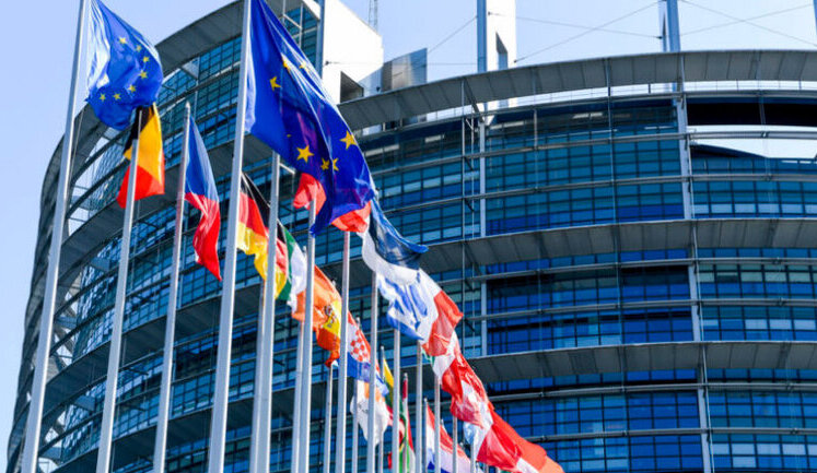 Серед умов надання Євросоюзом 18 млрд євро допомоги - дотримання прав опозиції у парламенті та свободи слова в Україні, - Єлісєєв