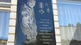 Мемориальную доску полковнику СБУ Возному, погибшему в зоне АТО, открыли в Житомире. ФОТО