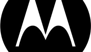 Выход "раскладушки" Motorola RAZR 2019 задержится из-за высокого спроса. ФОТО