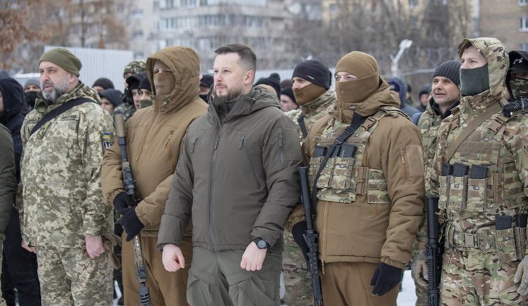 Кампанія "Не панікуй! Готуйся!": ветерани навчали цивільне населення спротиву російській агресії. ВIДЕО