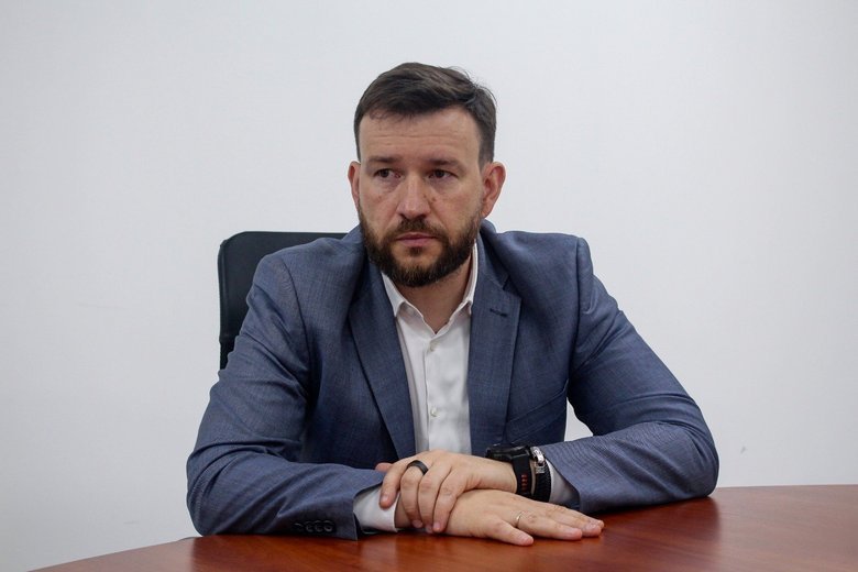 улютін