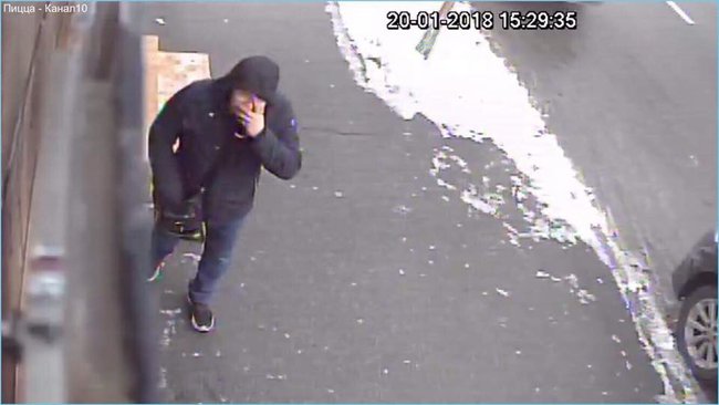 Автомобиль волонтерки Марины Комаровой угнали в Киеве, камеры зафиксировали угонщика 03