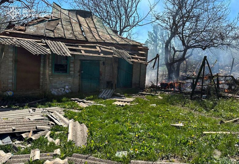 The Russians dropped KABs on the village of Tsapivka