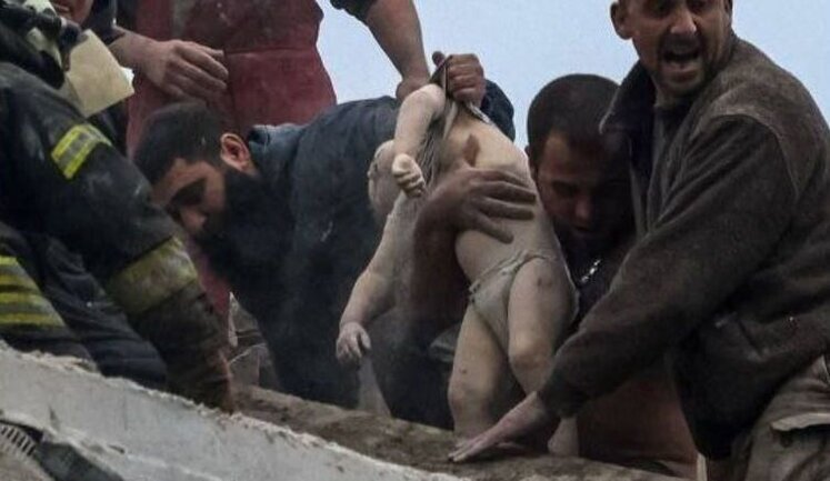 Ему было только 2 года, и семья только что вернулась из эвакуации - фото убитого россиянами мальчика в Славянске. ВИДЕО+ФОТОрепортаж