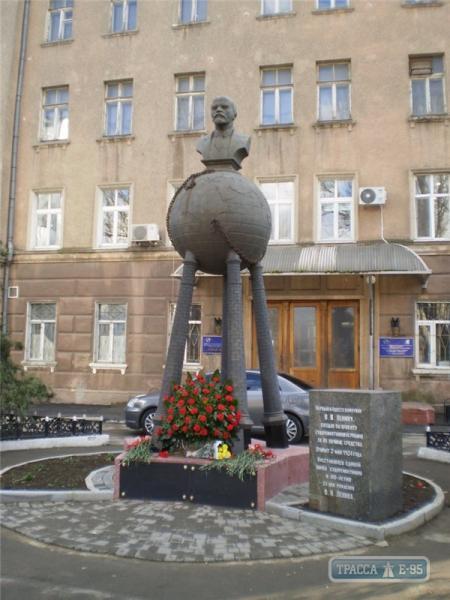 памятник