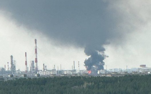 У березні РФ втратила $2,3 млрд нафтових доходів після далекобійних ударів України, - Зеленський