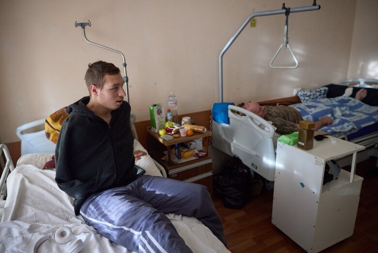 Zelensky visited military hospital in Kharkiv region 06