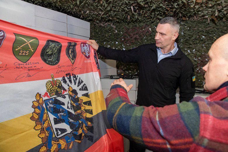 Київська громада надала 225-му полку 2 300 БПЛА та 500 антишахедів