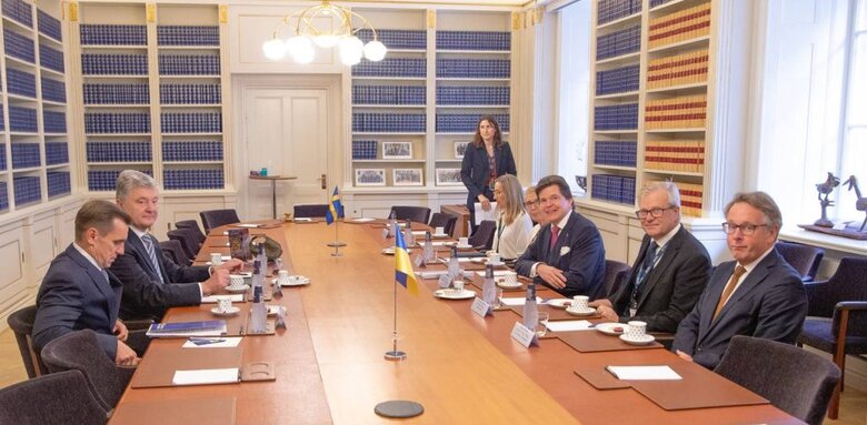 Порошенко встретился с руководством парламента Швеции: Нет никакой усталости от Украины 01