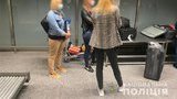 Курьеров с сырьем для наркотиков на 2,5 млн грн задержали в "Борисполе". ВИДЕО+ФОТОрепортаж