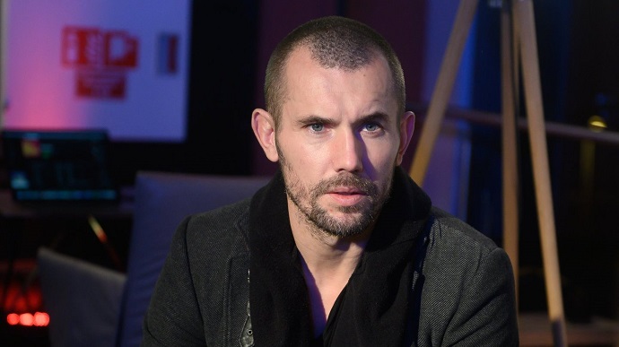 Відомий литовський режисер-докуметаліст Мантас Кведаравічюс загинув у Маріуполі 01