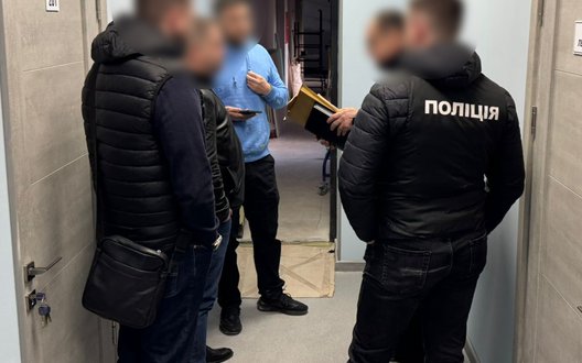 Нацполіція викрила схеми на закупівлі дров для ЗСУ зі збитками понад 100 млн грн у 15 областях. ФОТО