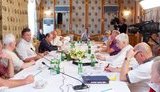 "Янукович дал пощечину придворной интеллигенции. Барин позвал к себе на море, чтобы выпить по рюмочке", - Яворивский