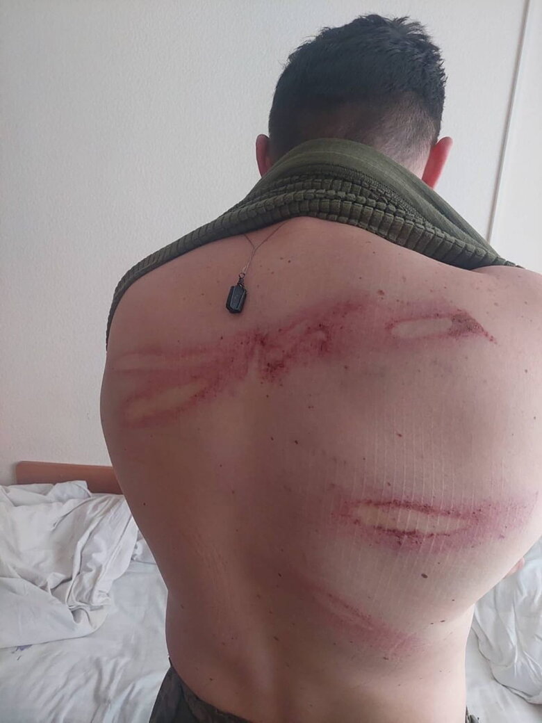 Розвідник Вікінг: Коли в полоні мене били, я намагався не видавати ніяких звуків, щоб їм не було від цього кайфу 03 Розвідник Вікінг: Коли в полоні мене били, я намагався не видавати ніяких звуків, щоб їм не було від цього кайфу 03