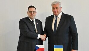 Сибига и глава МИД Чехии Липавский обсудили санкции против РФ и продолжение военной помощи Украине