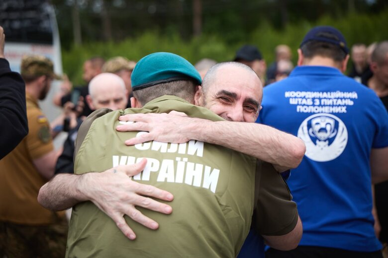 Воины возвращаются домой. Проведен обмен пленными