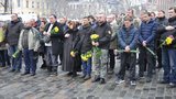 У Києві на Інститутській відбувається молебень у пам