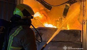 Внаслідок атаки РФ постраждали склади українських компаній у трьох областях