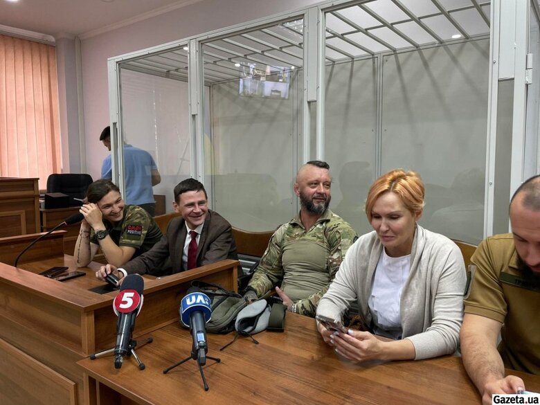 Суд продовжив розгляд справи Шеремета, на першому від 24 лютого засіданні були Антоненко, Дугарь і Кузьменко 01