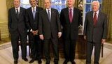 Пять президентов США собрались вместе на ужин в Белом доме. ФОТОрепортаж.