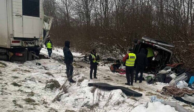 Пьяный водитель убил 7 человек вблизи Львова. ФОТОРЕПОРТАЖ