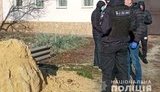 Полицейские Харькова разоружили и задержали мужчину, угрожавшего взорвать себя и правоохранителей гранатой. ФОТОрепортаж