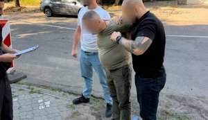 Затримано начальника Миколаївського ОТЦК на хабарі у $15 тисяч за уникнення мобілізації, - генпрокурор Кравченко. ФОТОрепортаж