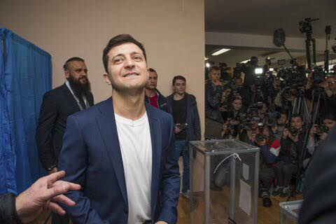 Технічна допомога Зеленському, або Хочеш стати депутатом – заведи в комісію цивільну дружину 01