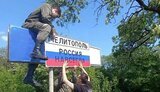 &#34;Окупанти вдягають по-цивільному ефесбешників - і ті по чергах розказують, &#34;какая плохая русская власть&#34;. Тих, хто активно включається в ці срачі, інша команда захоплює на підвал&#34;, - інтерв’ю з речником Центру національного спротиву