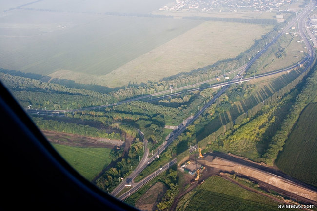 В аэропорту Борисполь начали строить платформы для приема поездов из Киева 01