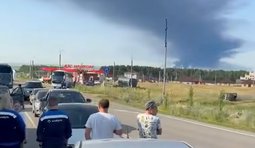 Після удару по НПЗ "ТАІФ-НК" у РФ виникли черги на АЗС