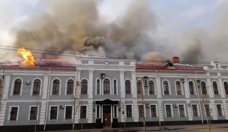 Россияне уничтожили архив Службы безопасности в Черниговской области. 13 тысяч дел репрессированных в советское время утрачены навсегда. ФОТО
