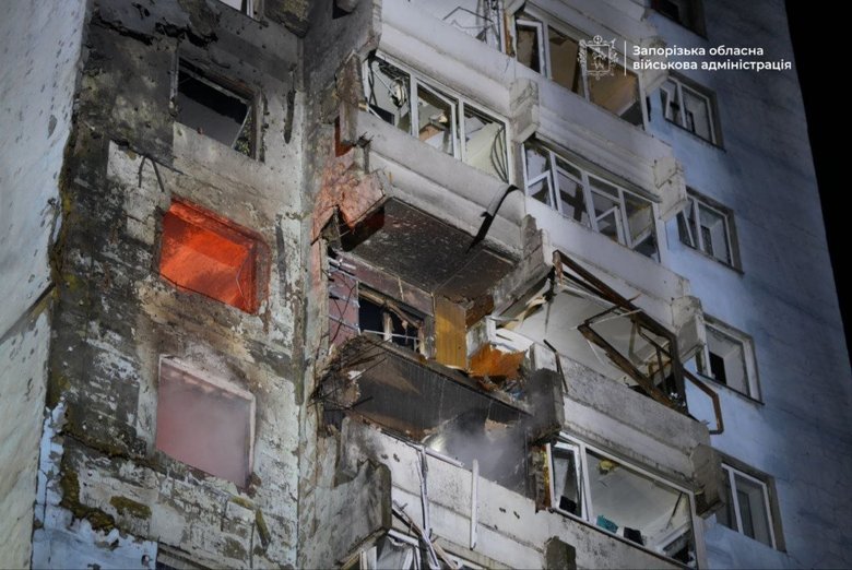 Удар по Запоріжжю: загиблий, п’ятеро поранених і пожежі