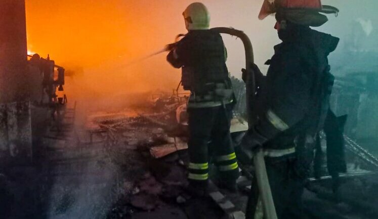 Росіяни завдали ракетного удару по підприємству в Чугуєві: троє поранених, один з яких - у важкому стані. ФОТОрепортаж (оновлено)