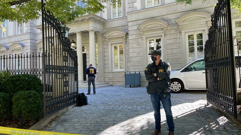 Будинок російського олігарха Дерипаски в США обшукує ФБР 01