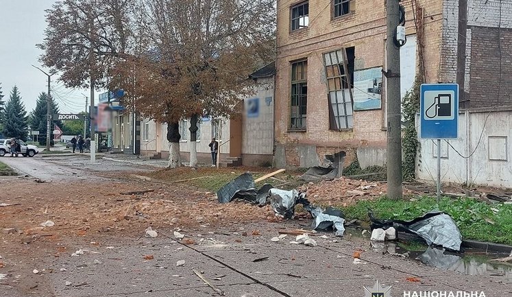 Ворог атакував склади у Прилуках: троє загиблих. ФОТО