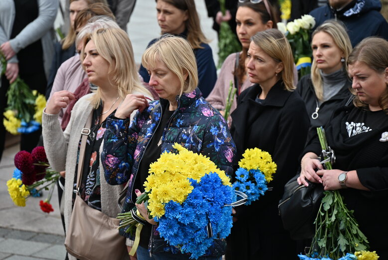 У Києві попрощалися з командиром роти стрілецького батальйону Олександром Пастухом (Добрим), який загинув у бою проти рашистів на Луганщині 16