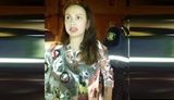 "Іди нах#й, бл#дь, й#баний в рот! Ти не розумієш?", - в Тернополе нетрезвая женщина на внедорожнике протаранила ограждение и вылетела на тротуар. ВИДЕО
