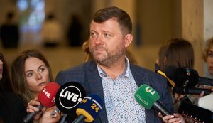 "Слуга народа" предметно обсудит кадровые вопросы по президиуму ВР, - Корниенко